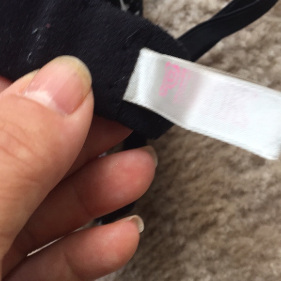 SOLD On EBay! VS pink logo bra - Picture 7 of 7